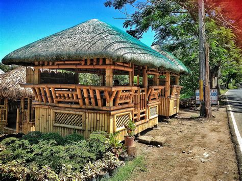 Bahay Kubo .